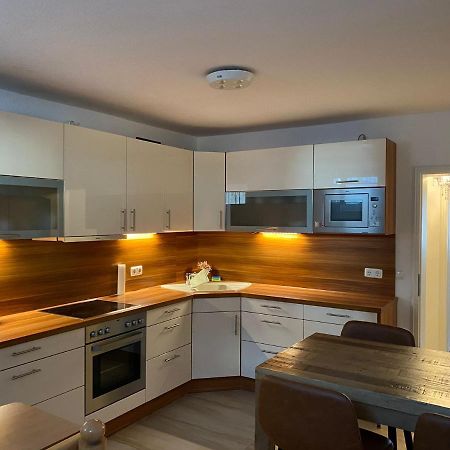Geraeumige Und Schoene Wohnung Direkt In Der Luebecker Innenstadt ภายนอก รูปภาพ