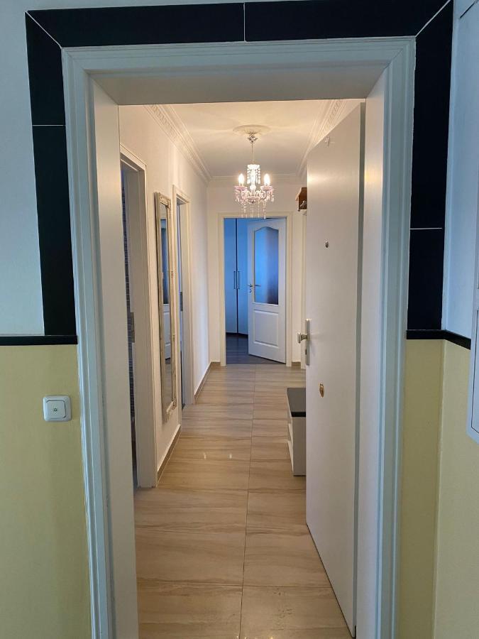 Geraeumige Und Schoene Wohnung Direkt In Der Luebecker Innenstadt ภายนอก รูปภาพ
